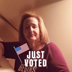 Meet your Posher, Deborah